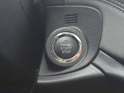 Used 2024 Subaru Outback Onyx Edition image 32