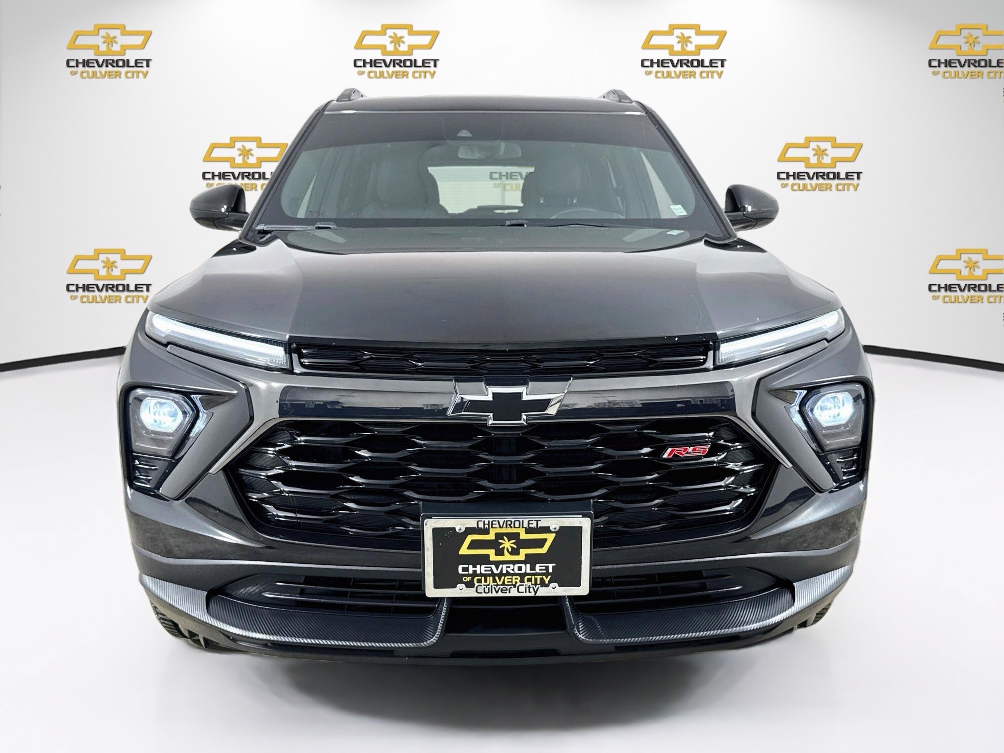 Used 2024 Chevrolet TrailBlazer RS AWD/4WD image 2