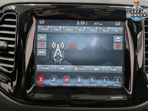 Used 2018 Jeep Compass Limited w/ Navigation Group image 13