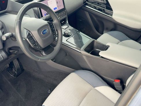 Used 2023 Subaru Solterra AWD image 4