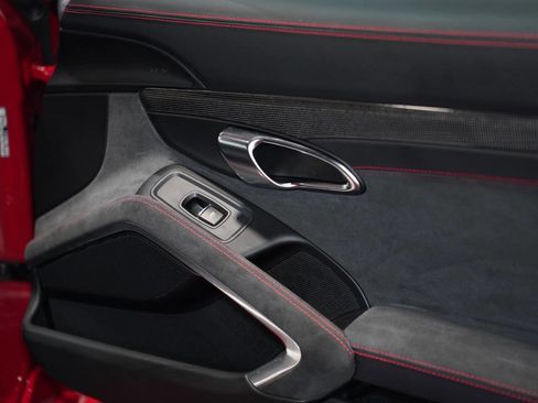 Used 2015 Porsche Cayman GTS image 21