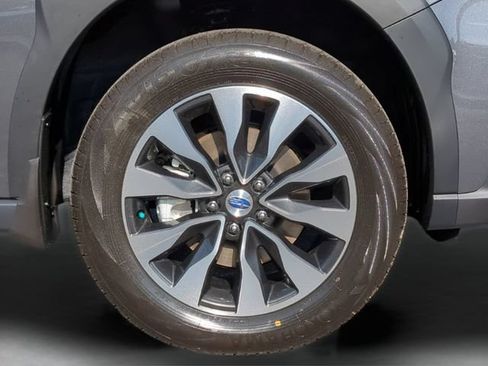 Used 2023 Subaru Outback Limited AWD/4WD image 11