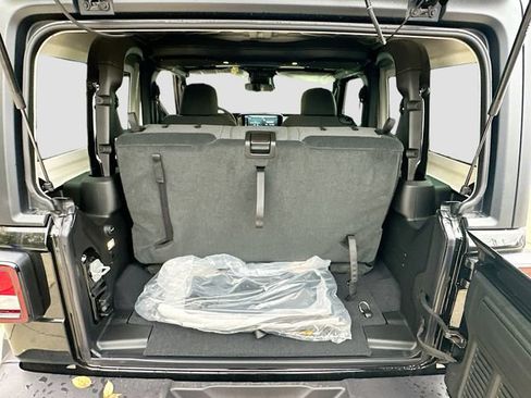 New 2026 Jeep Wrangler Sport AWD/4WD image 25