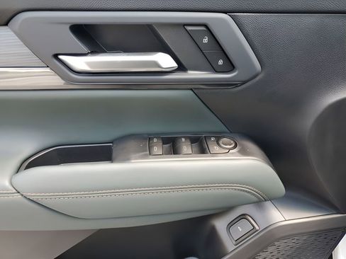 New 2026 GMC Terrain AT4 w/ Technology Package II image 27