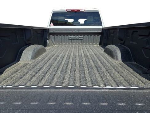 New 2025 GMC Sierra 3500 SLE image 17