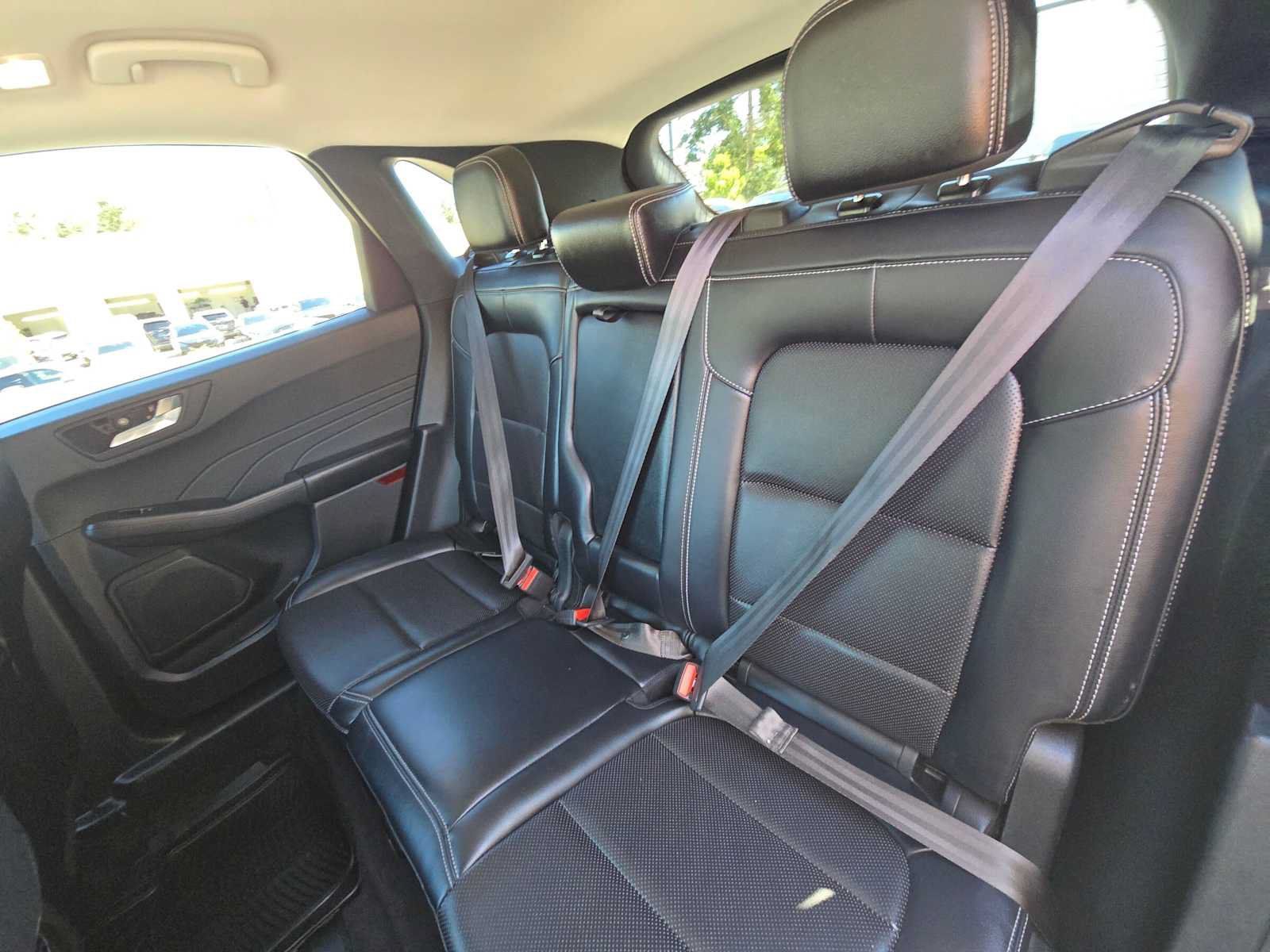 Used 2021 Ford Escape SEL FWD image 17