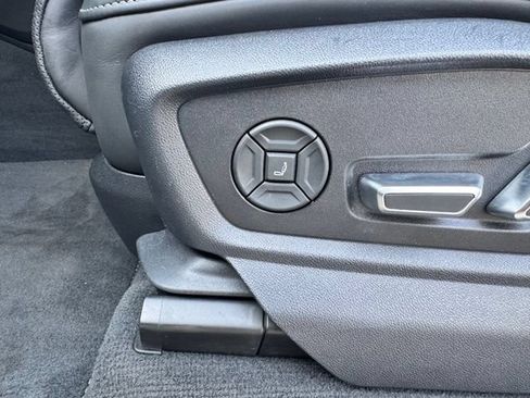 Certified 2025 Audi SQ7 Prestige AWD/4WD image 31