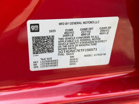 Used 2026 GMC Sierra 2500 SLT w/ SLT Premium Package image 24