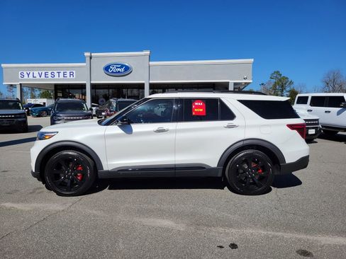 Used 2023 Ford Explorer ST w/ Equipment Group 401A image 2