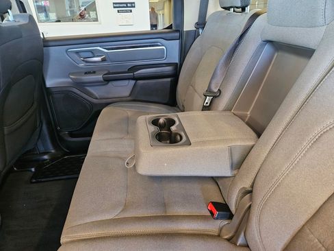 Used 2019 RAM 1500 Big Horn image 25