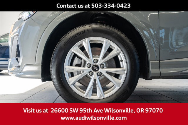 Used 2025 Audi Q3 2.0T Premium Plus w/ Premium Plus Package AWD/4WD image 7