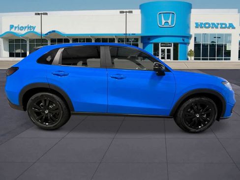 New 2027 Honda HR-V Sport image 8