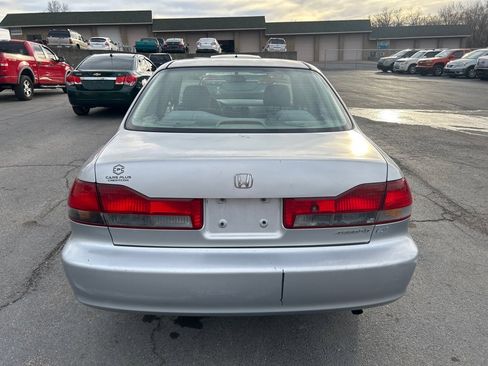 Used 2001 Honda Accord LX image 7