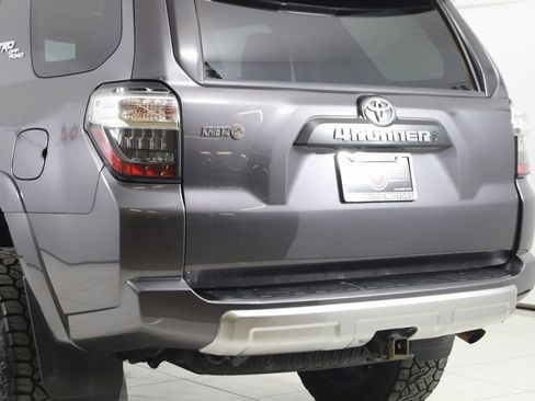 Used 2022 Toyota 4Runner TRD Off-Road Premium image 23