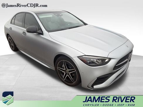 Used 2024 Mercedes-Benz C 300 4MATIC Sedan image 4