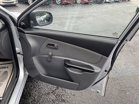 Used 2011 Kia Rio LX FWD image 27