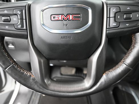 Used 2021 GMC Sierra 1500 AT4 w/ AT4 Premium Package AWD/4WD image 21