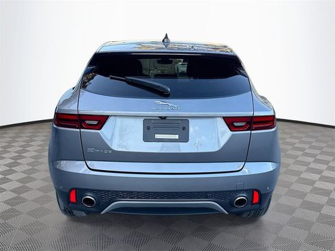 Used 2023 Jaguar E-PACE SE image 7