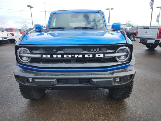 New 2024 Ford Bronco Outer Banks w/ Sasquatch Package AWD/4WD image 8