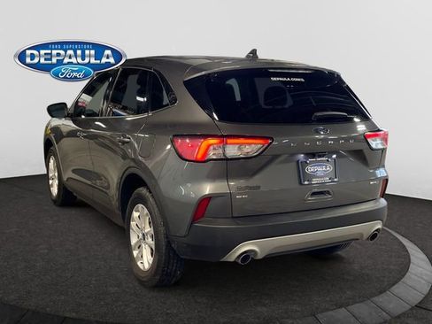 Used 2022 Ford Escape SE w/ Convenience Package image 3