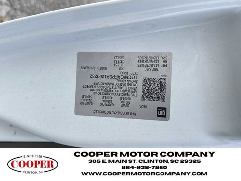 Used 2023 Chevrolet Express 2500 w/ Driver Convenience Package image 30