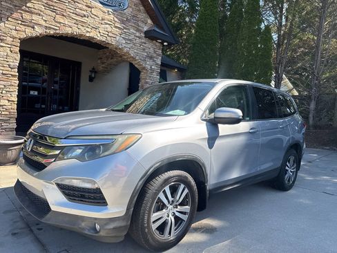 Used 2018 Honda Pilot EX-L image 2