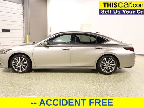 Used 2020 Lexus ES 350 w/ Premium Package image 4