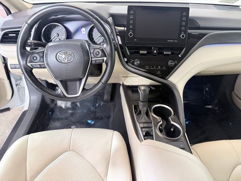 Used 2023 Toyota Camry XLE w/ Cold Weather Package image 10