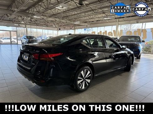 Used 2022 Nissan Altima 2.5 SV image 9