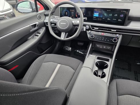 New 2025 Hyundai Sonata SEL image 16