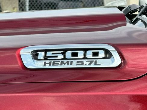 Used 2022 RAM 1500 Big Horn AWD/4WD image 11