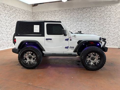 Used 2021 Jeep Wrangler Sport AWD/4WD image 8