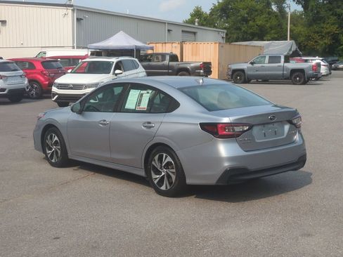Used 2024 Subaru Legacy Premium AWD/4WD image 5