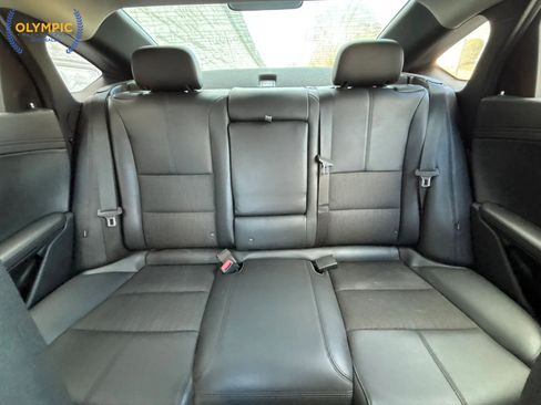 Used 2014 Chevrolet Impala LT w/ Convenience Package image 17