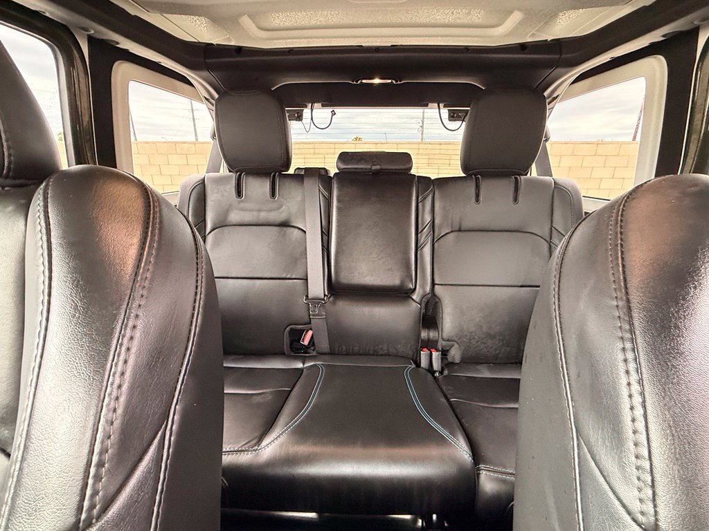 Used 2024 Jeep Wrangler Unlimited Rubicon 4xe AWD/4WD image 18