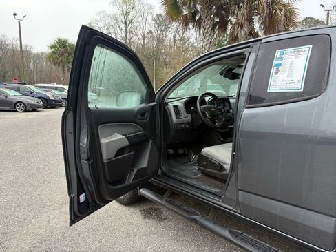 Used 2016 Chevrolet Colorado W/T w/ WT Convenience Package image 8