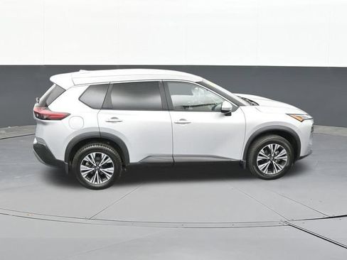 Used 2023 Nissan Rogue SV FWD image 60
