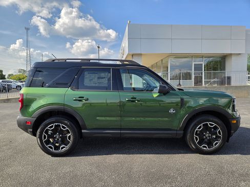 New 2025 Ford Bronco Sport Outer Banks image 6