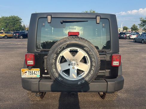 Used 2013 Jeep Wrangler Sport AWD/4WD image 5