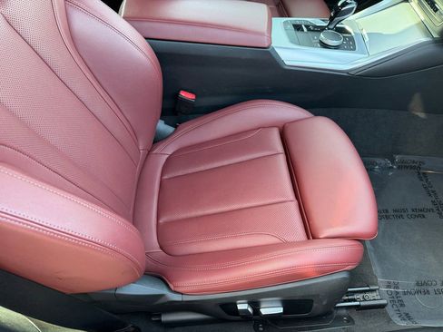 Used 2023 BMW 430i Coupe w/ M Sport Package image 27