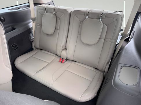 Used 2021 Lincoln Aviator Reserve w/ Equipment Group 201A image 19