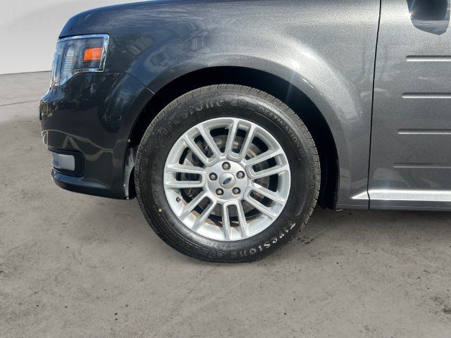 Used 2018 Ford Flex SEL w/ Equipment Group 202A AWD/4WD image 9
