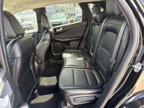 Used 2025 Ford Escape Platinum AWD/4WD image 24