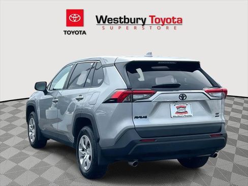 Certified 2023 Toyota RAV4 LE image 7