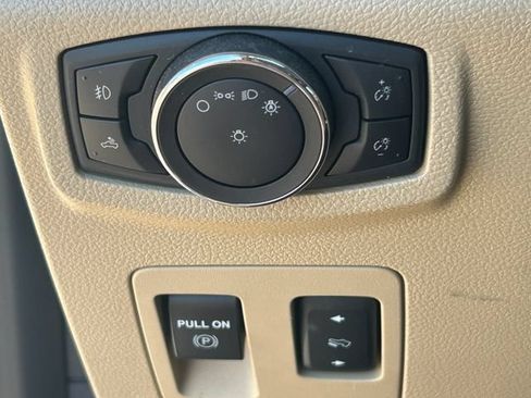 Used 2020 Ford F150 Lariat AWD/4WD image 27