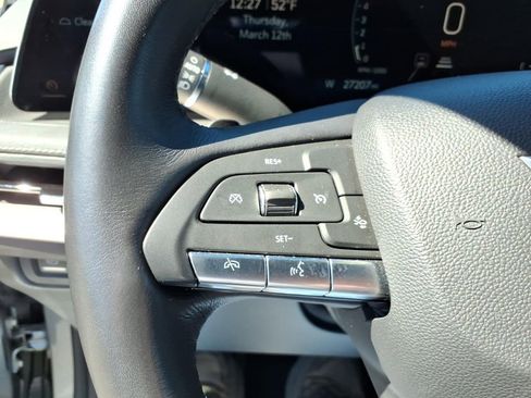 Used 2025 Cadillac XT4 Premium Luxury image 21