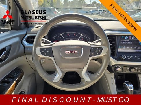 Used 2017 GMC Acadia SLE image 29