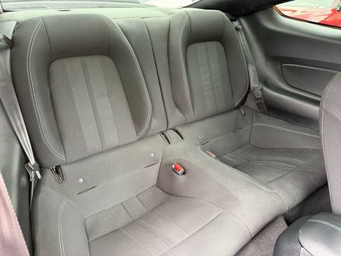 Used 2022 Ford Mustang GT RWD image 17