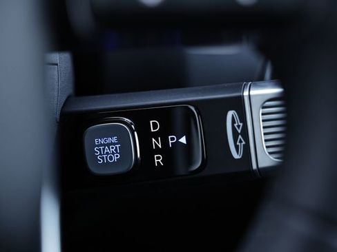 New 2026 Hyundai Elantra SE image 15