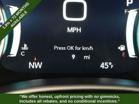 New 2026 Chrysler Voyager LX image 31